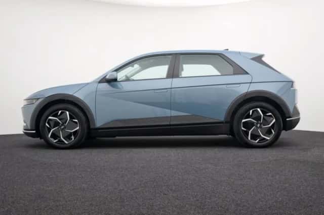 Hyundai Ioniq 5 (2023) thumbnail 6