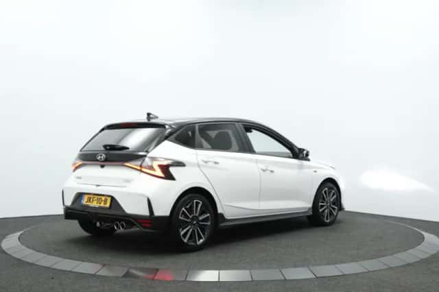 Hyundai i20 (2024) thumbnail 2