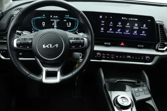 Kia Sportage (2022) thumbnail 3