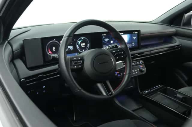 Hyundai Tucson (2025) thumbnail 5