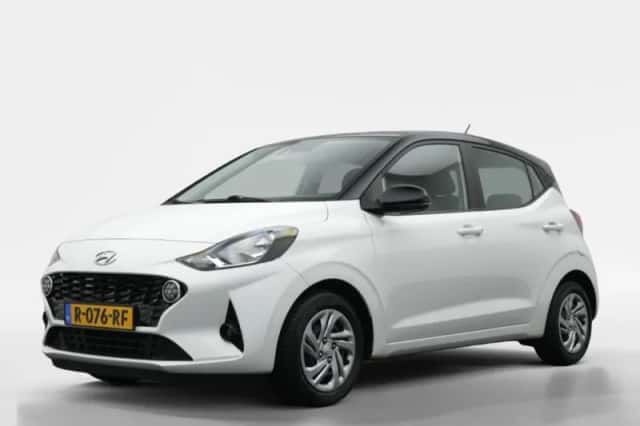 Hyundai i10 (2022) thumbnail 1