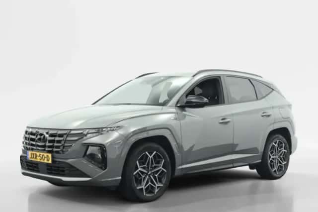 Hyundai Tucson (2023) thumbnail 1