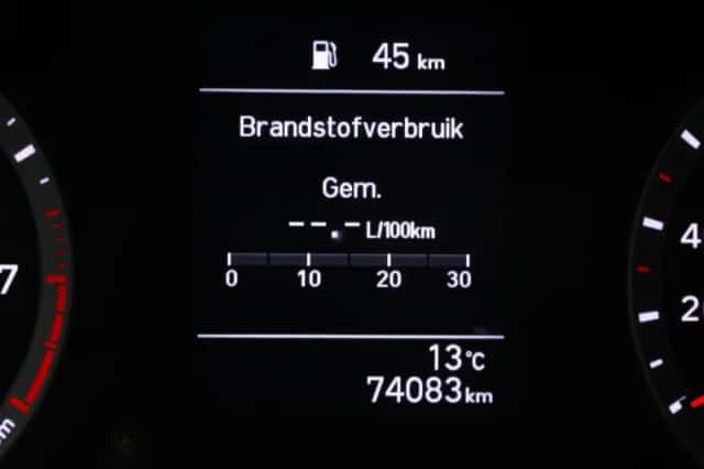 Hyundai i10 (2021) thumbnail 4