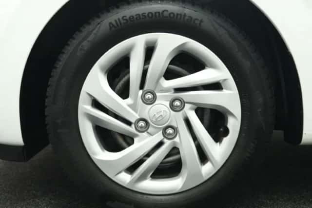 Hyundai i10 (2021) thumbnail 6