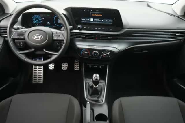 Hyundai Bayon (2025) thumbnail 3