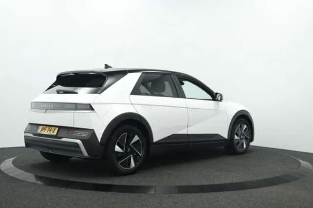 Hyundai Ioniq 5 (2026) thumbnail 2