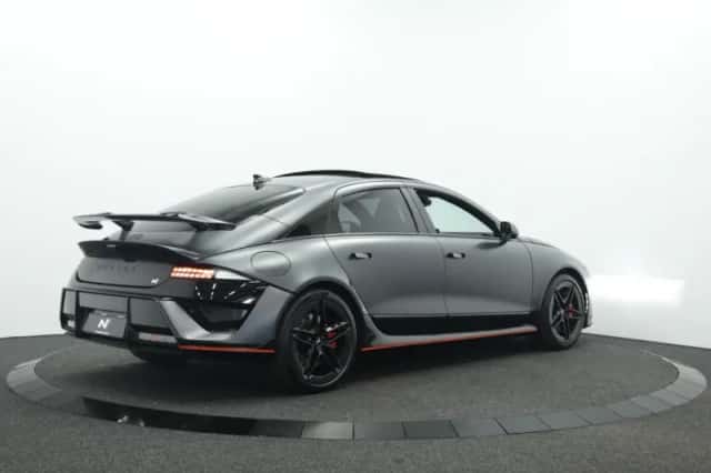 Hyundai Ioniq 6 (2026) thumbnail 2