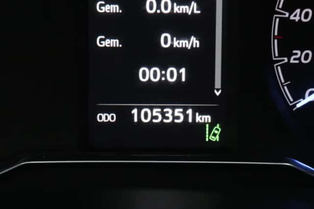 Toyota Yaris (2020) thumbnail 4