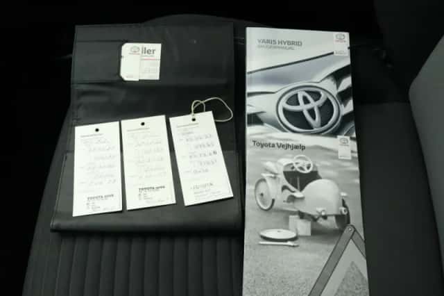 Toyota Yaris (2020) thumbnail 5