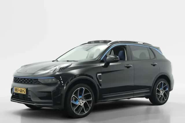 Lynk & Co 01 (2023) thumbnail 1