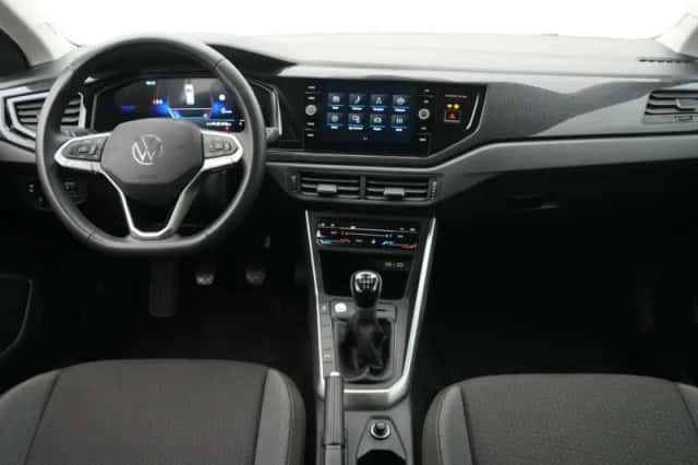 Volkswagen Taigo (2025) thumbnail 3