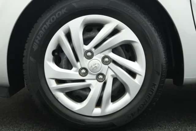 Hyundai i10 (2021) thumbnail 6
