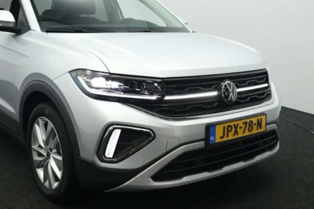 Volkswagen T-Cross (2025) thumbnail 3