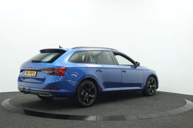 Škoda Superb (2020) thumbnail 2