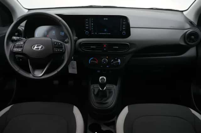 Hyundai i10 (2025) thumbnail 3