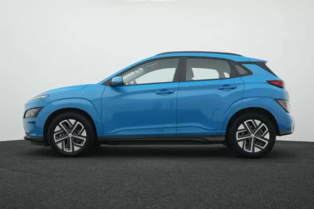 Hyundai Kona (2022) thumbnail 6