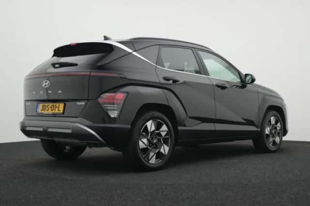 Hyundai Kona (2025) thumbnail 2