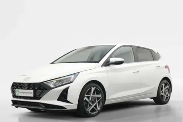 Hyundai i20 (2025) thumbnail 1