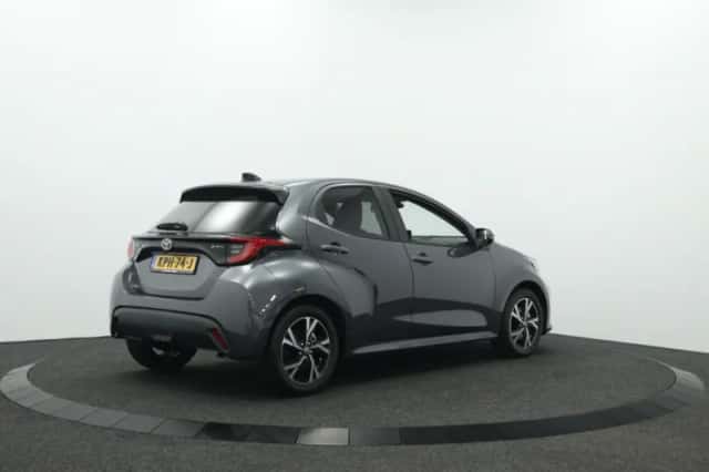 Toyota Yaris (2026) thumbnail 2