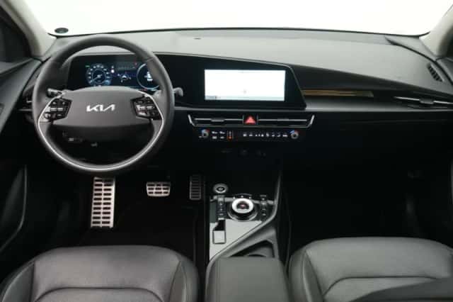 Kia Niro EV (2024) thumbnail 3