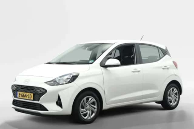 Hyundai i10 (2024) thumbnail 1