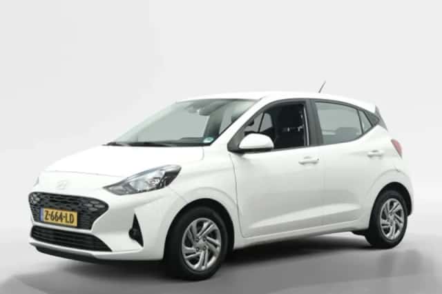 Hyundai i10 (2024) thumbnail 1