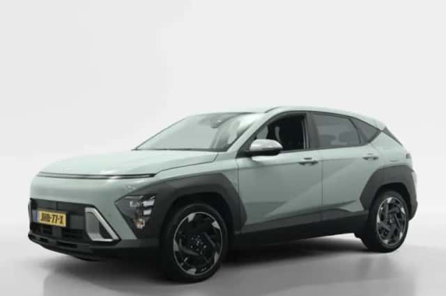Hyundai Kona (2024) thumbnail 1