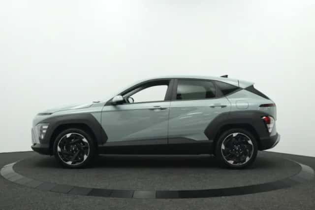 Hyundai Kona (2024) thumbnail 6