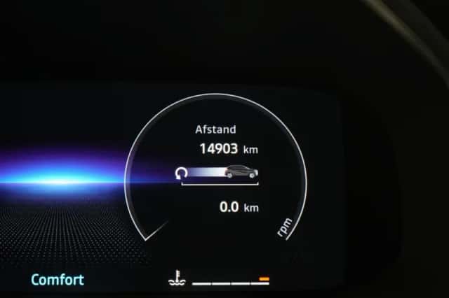 Renault Captur (2025) thumbnail 4