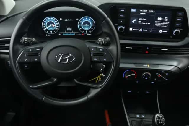 Hyundai i20 (2021) thumbnail 3