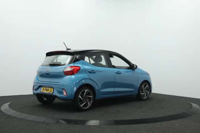 Hyundai i10 (2020) thumbnail 2
