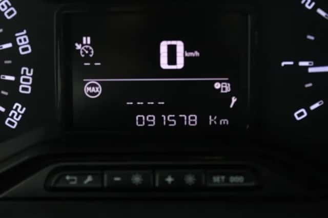 Citroën C3 (2022) thumbnail 4