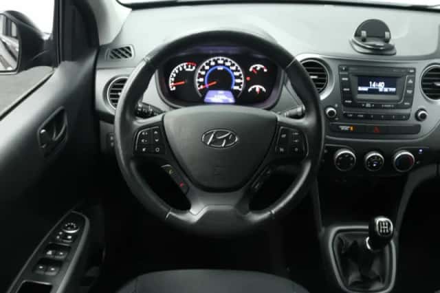 Hyundai i10 (2019) thumbnail 3