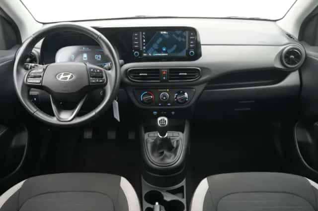 Hyundai i10 (2025) thumbnail 3