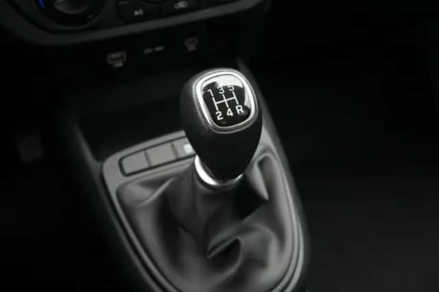 Hyundai i10 (2025) thumbnail 4
