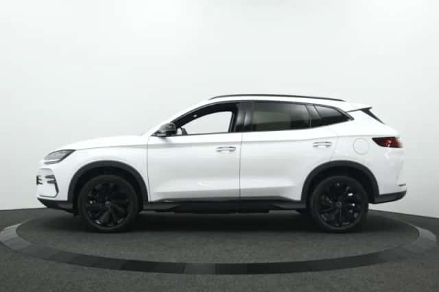 BYD Seal U (2025) thumbnail 6