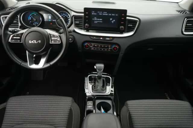 Kia Ceed Sportswagon (2025) thumbnail 3