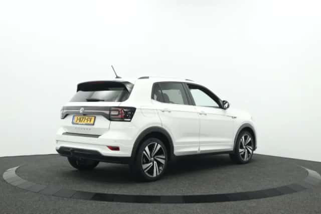 Volkswagen T-Cross (2020) thumbnail 2
