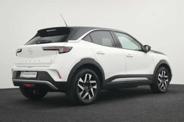 Opel Mokka-e (2022) thumbnail 2
