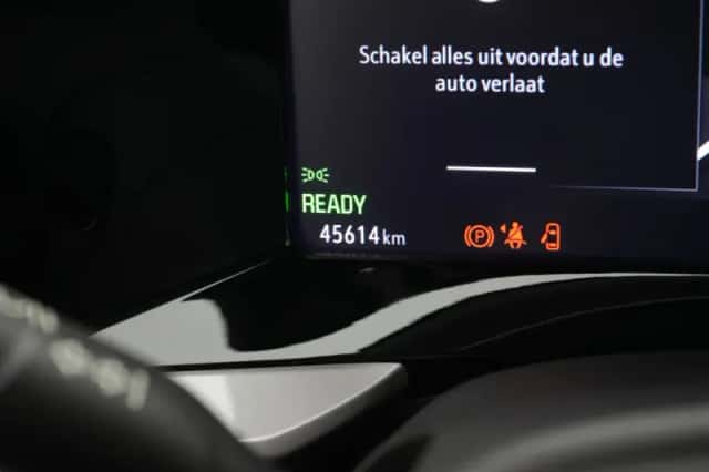Opel Mokka-e (2022) thumbnail 4