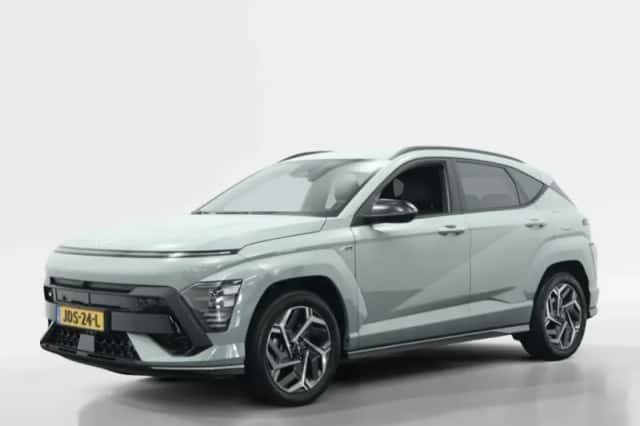 Hyundai Kona (2025) thumbnail 1