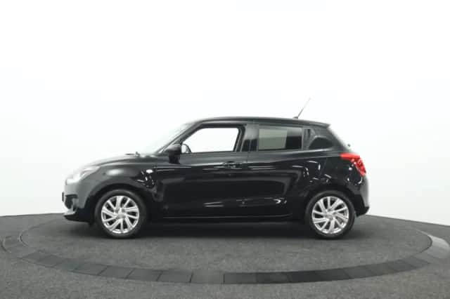 Suzuki Swift (2024) thumbnail 5