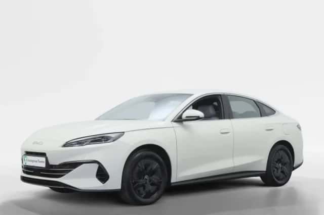 BYD Seal (2025) thumbnail 1