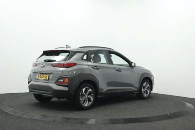 Hyundai Kona (2020) thumbnail 2