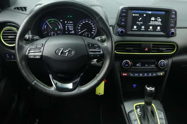 Hyundai Kona (2020) thumbnail 3