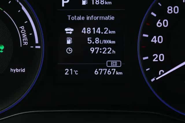 Hyundai Kona (2020) thumbnail 4
