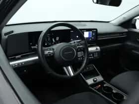 Hyundai Kona (2025) thumbnail 3