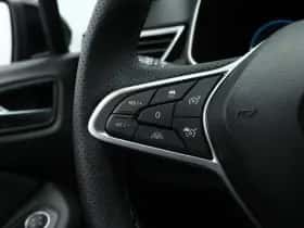 Renault Clio (2024) thumbnail 30