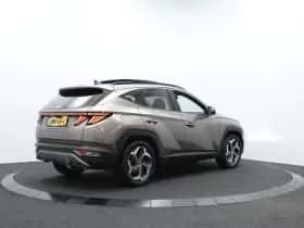 Hyundai Tucson (2023) thumbnail 2