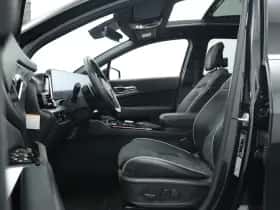 Kia Sportage (2023) thumbnail 18